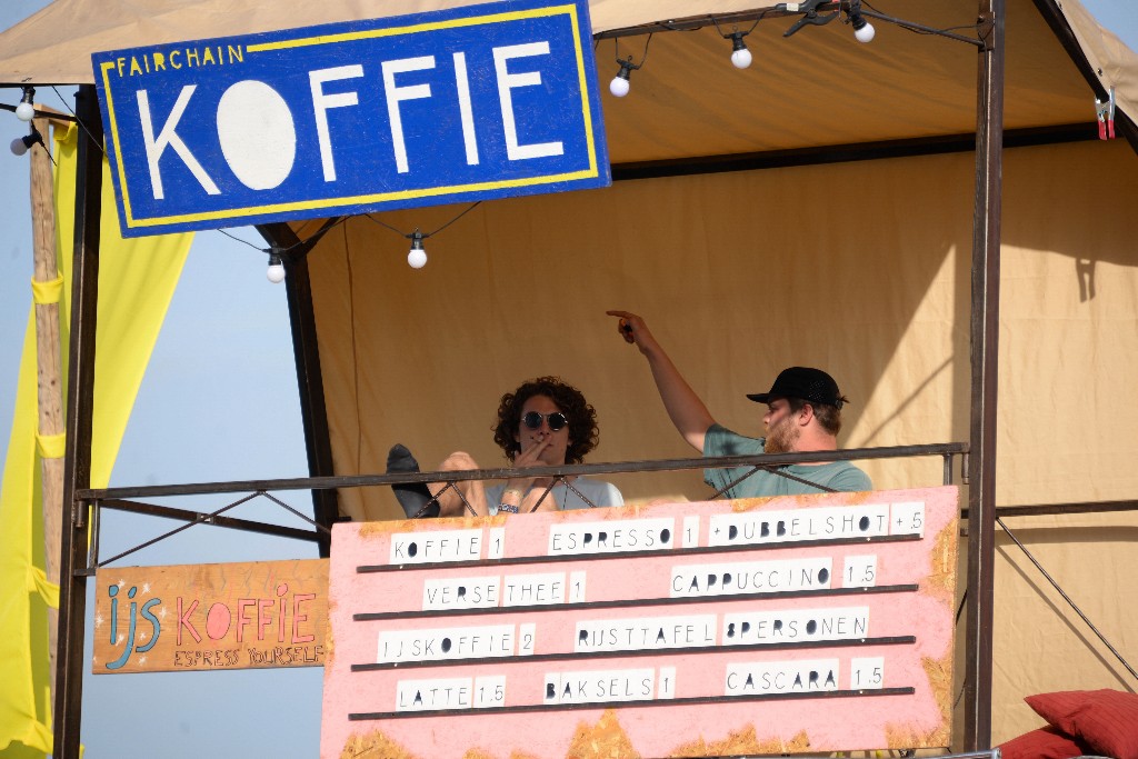 ../Images/Vrijdag Loungefest 2017 008.jpg